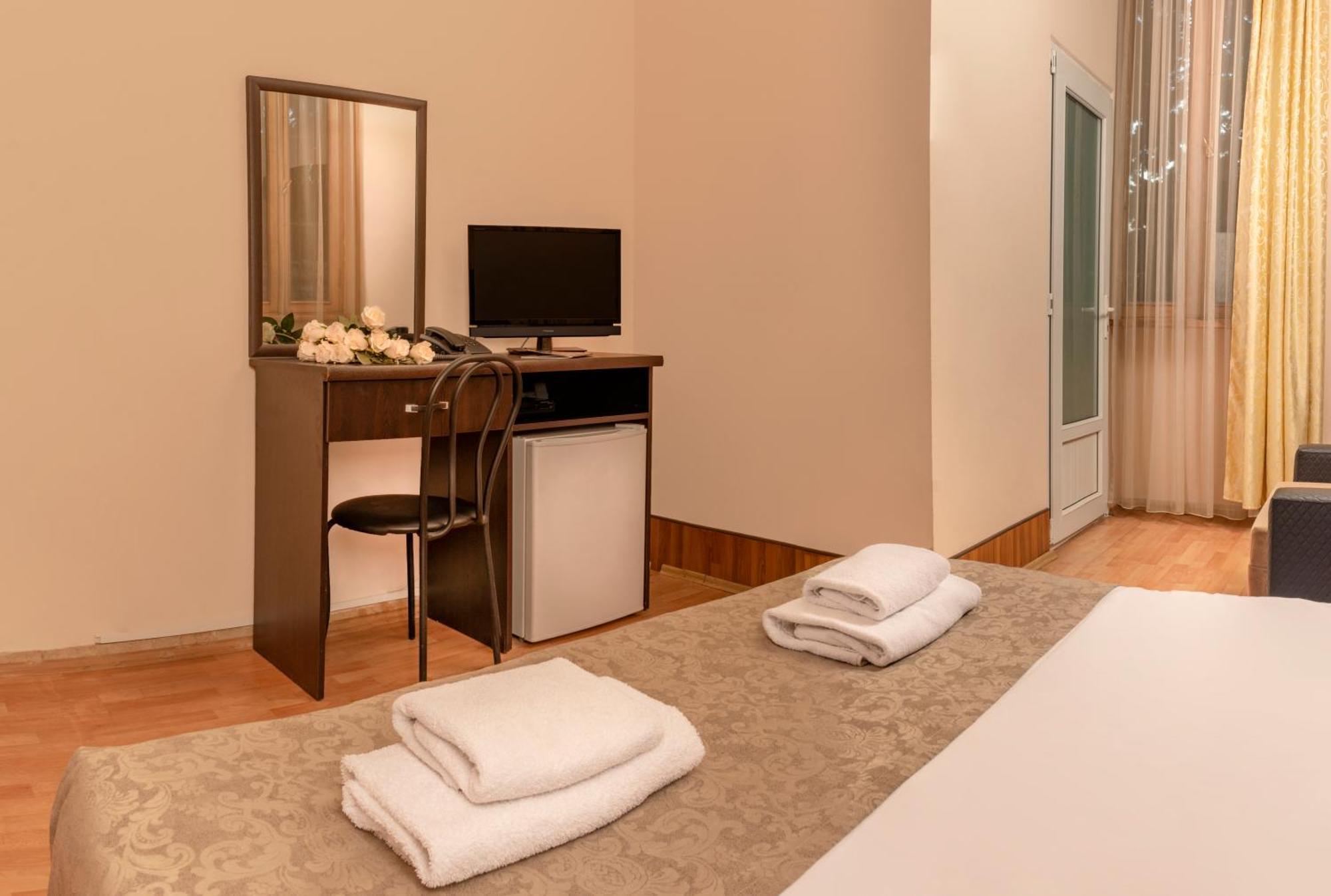 Valeria Hotel Tiflis Dış mekan fotoğraf