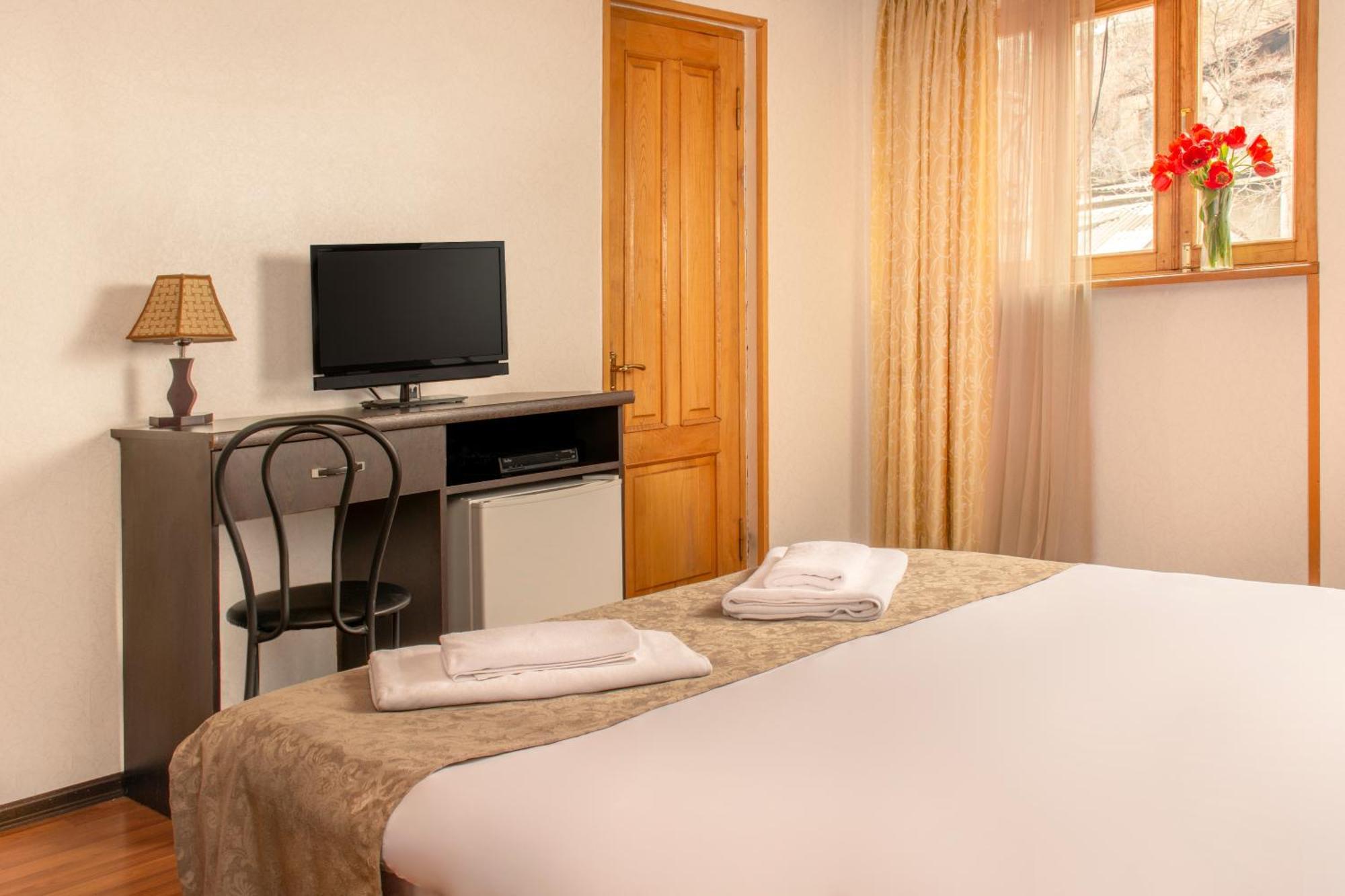 Valeria Hotel Tiflis Dış mekan fotoğraf