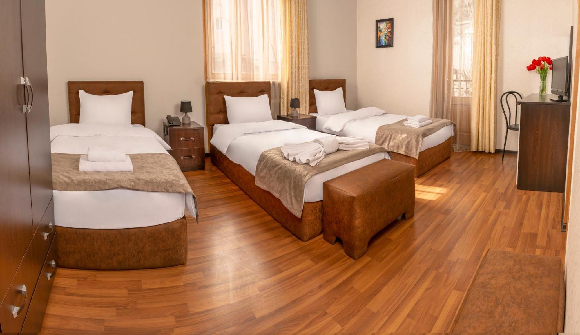 Valeria Hotel Tiflis Dış mekan fotoğraf