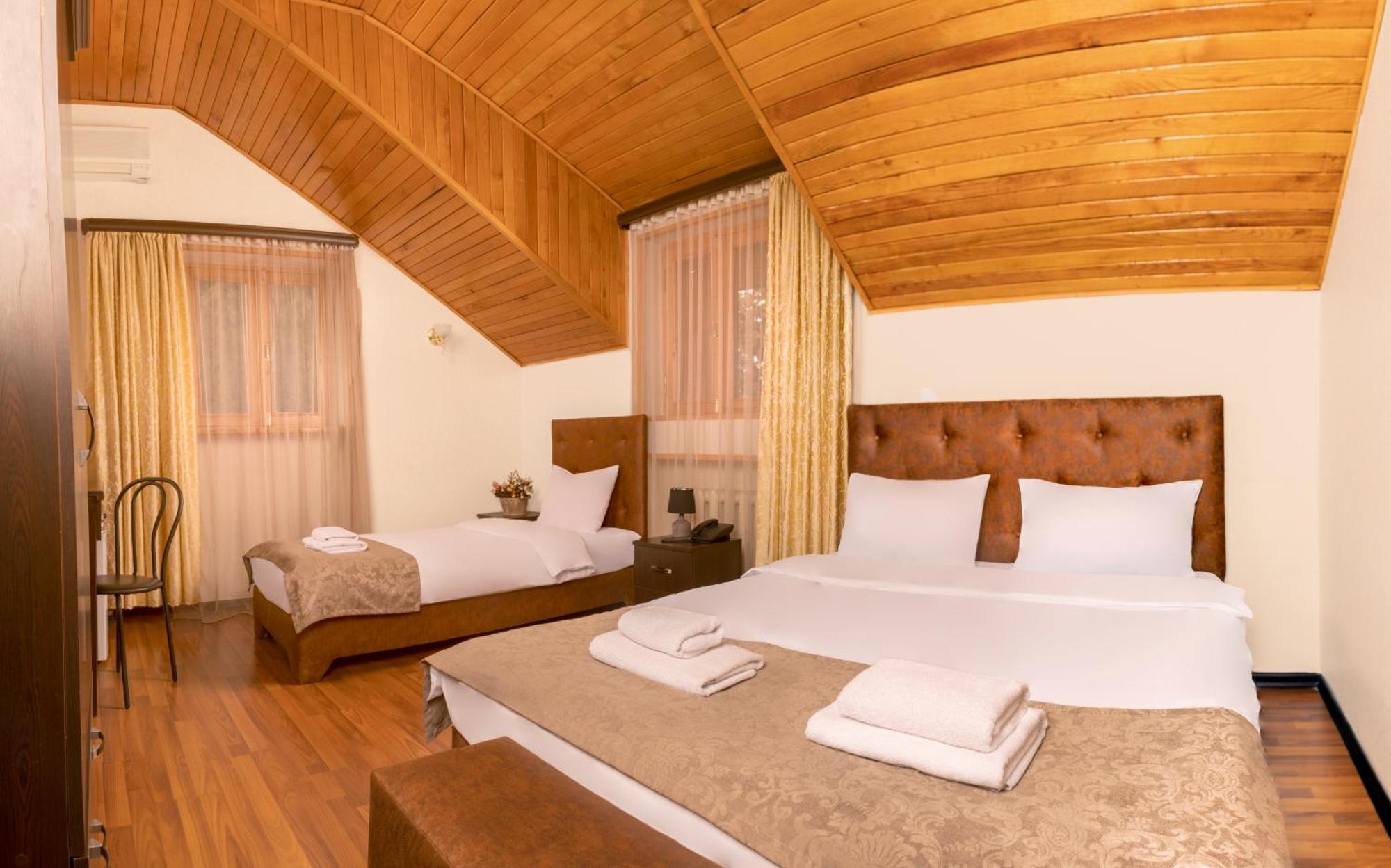 Valeria Hotel Tiflis Dış mekan fotoğraf